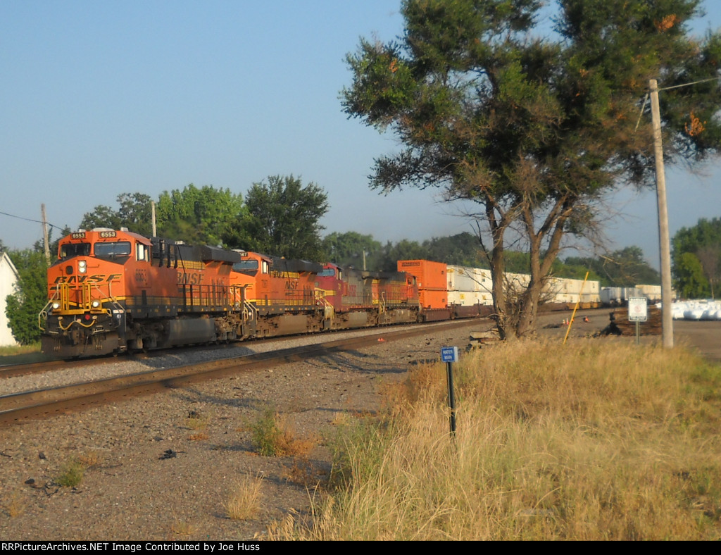 BNSF 6553 East